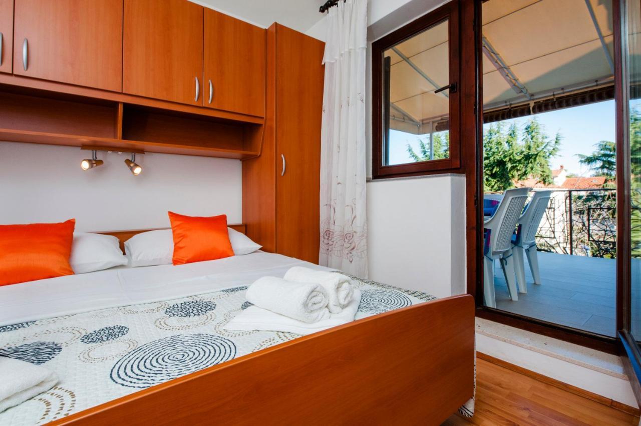 Apartments Valdibora Rovinj Exterior photo