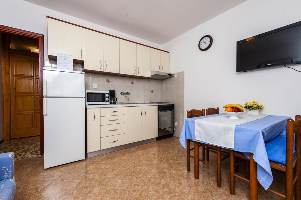 Apartments Valdibora Rovinj Exterior photo